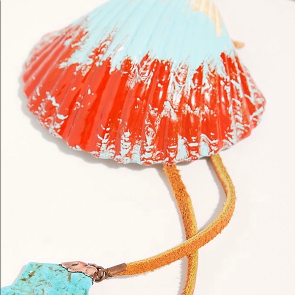 Free People (Ouroboros) Bolo See shell necklace - Picture 8 of 8